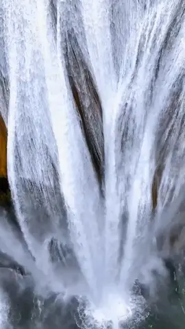 Asia's largest waterfall Huangguoshu Waterfall.#scenery #waterfall 