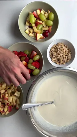 Should I make more dessert videos? 🙂 - #mexican #mexicanrecipe #bionico #bionicos #bionicosdefruta 
