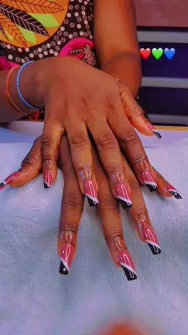 Passé au salon pour vos nails