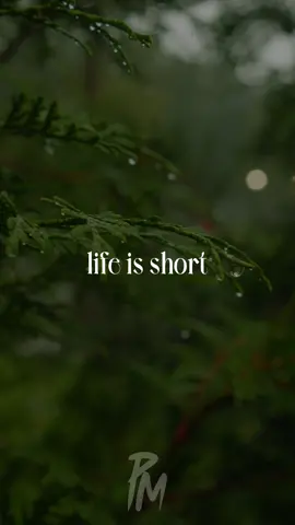 Life is short. #motivational #motivationalquotes #liveadvice 