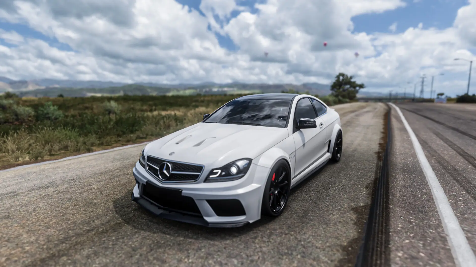 If I ever get a Mercedes i’m getting this #forzahorizon5 #mercedesamg #mercedes 