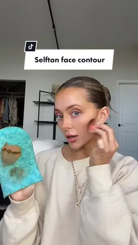 Replying to @happiestnatalieonearth selftan face contour in depth tutorial 😙🫶🏼 #selftan #selftanner #selftanface #facecontouring #beautyhacks 