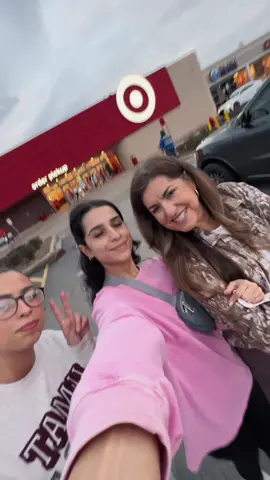 Quick little target trip 🎯 #QuakerPregrain #relatable #trending #target #targetfinds #targethaul #targetrun #sahw #sahm #shopping 