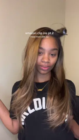 Amazon clip ins pt. 2: install them with me!  - I purchased 2 packs of the GooGoo Amazon clip ins. They blended in really well😍 #blackgirlclipins #clipininstall #blackgirlclipininstall #installmyclipins #clipinsforblackgirls #blackgirlhairstyles #clipinsfornaturalhair #googooclipins #blondeclipins #blondehairstyles #blondehairclipins #amazonclipins 
