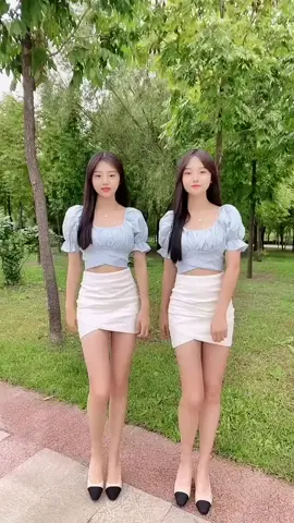 #双胞胎姐妹 #跳舞 #美女 