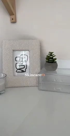 Skincare🌷 #vscobyym #preppyvlog #preppyroutine #aesthetic #vsco #preppy #skincare #routine #skincareroutine #florencebymills #mariobadescu 
