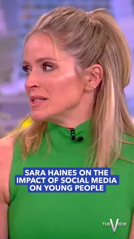 #SaraHaines talks the impact of social media on young people. #TheView #socialmedia