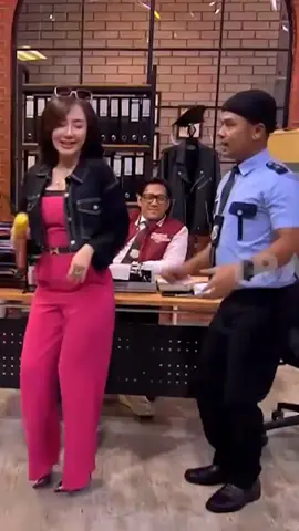 lagi sakit malah ikut joged