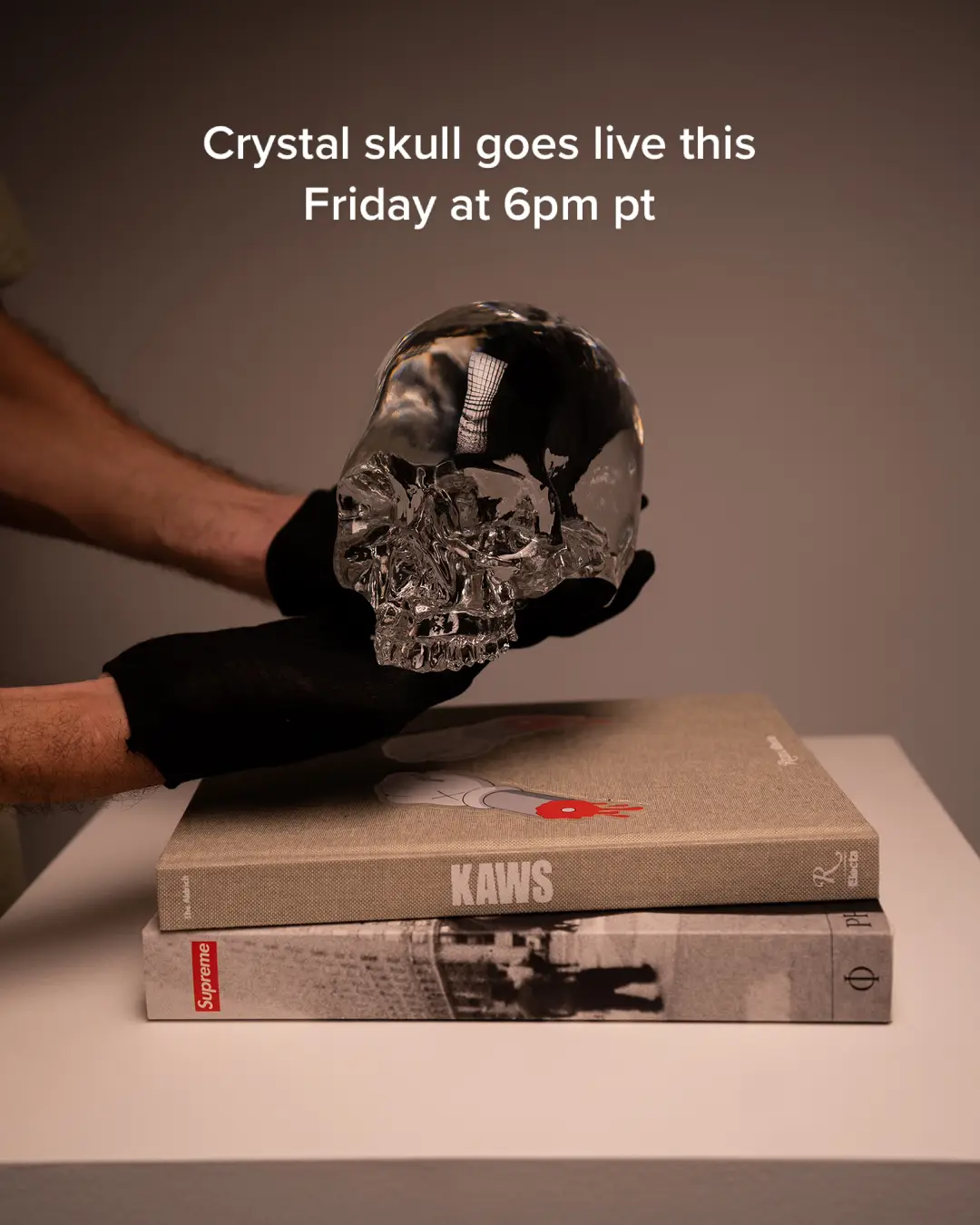 Hey gang! 24 hour open pre order The Crystal skull is going live Friday at 6pm pt at www.Jackofthedust.com I’ve been working on this project over the last couple of years and I’ve finally perfected the method and the result is beyond what I could have expected! The clarity is extremely sharp and the skull weighs in at astonishing 10lbs which is SUPER heavy for its size. I can’t wait to see this piece out in the wild as I know a lot of people have been waiting on me for this piece!