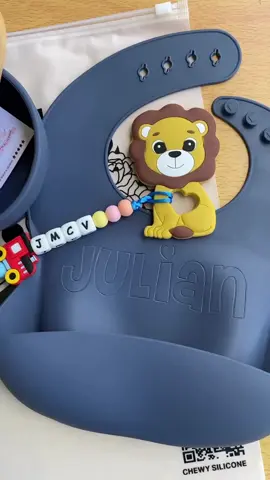 Essential items in every mum’s arsenal!  Don’t wait. Hurry up and click on the link in our profile bio.  #chewysiliconecebu #teether #personalized #giftset #feedingset #weaningideas #philippines #cebu 