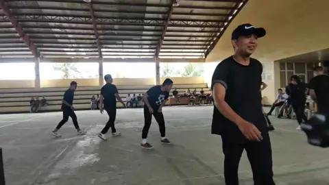 Kakaldag para sa grade.