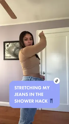 this worked 😳 #stretchingjeans #jeans #jeanhack #averagesizedwomen 