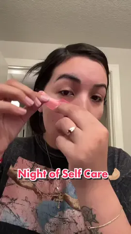 Self care that doesnt break the break 🤌🏼😌 link for eyes in my Amazon Store Fromt and Brow Tint is from Target @meetmaree #browtint #latinamicroinfluencer #latinastiktok🔥 #ugccreator #maree #latinxcreated #mexicantiktok #ilovemaree #hispanictiktok #bromas 
