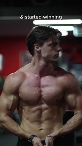 WATCH TILL THE END - INSANE MOTIVATION!!!! Didnt realise it myself till i put this video together 😳😳 #fyp #viral #Fitok #GymTok #gymmotivation #bodybuilding #fatloss #foryou 