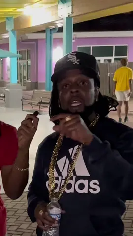 Episode 9: Well, this took a left turn… At one point Sisa thought bro been tryin make a song😭😭 “All Jokes. No Feelings. We just clownin’ around… Literally” #DehPapishow #fy #Fyp #trending #funny #StreetInterview 