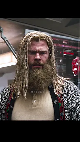 Not only did Thor eating like a pig,he even lost his mind…#tiktok #movie #thor #ironman #captainamerica #avengers #funny 