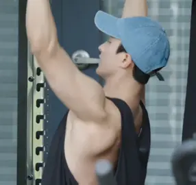 everyone stop what you're doing and look at dokyeom workout!!!!!! #foryou #fyp #inthesoop 
