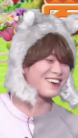 被り物の耳が揺れるほど笑っている大橋くんから進めずにいます。きゃわ！！！！！！！！！！！！#なにわ男子 #大橋和也 