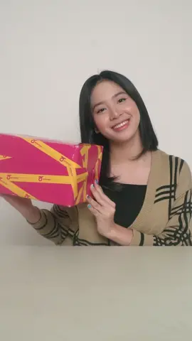 Kirim-kiriman hampers emang paling aku suka 👍👍👍 #TetapSegarSampaiTujuan #PastiLebihBaik @𝐀𝐧𝐭𝐞𝐫𝐮-𝐚𝐣𝐚 アンテルアジャ 