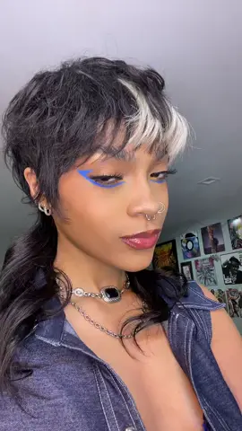 I’m obsessed with this hair #mullet #skunkstripe #wig #altblackgirl 