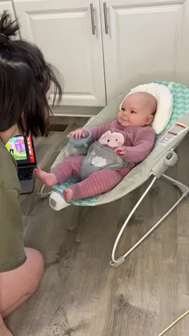 When daddy is a basically a celebrity #fyp #sahm #songsforlittles #dance #baby #poor 