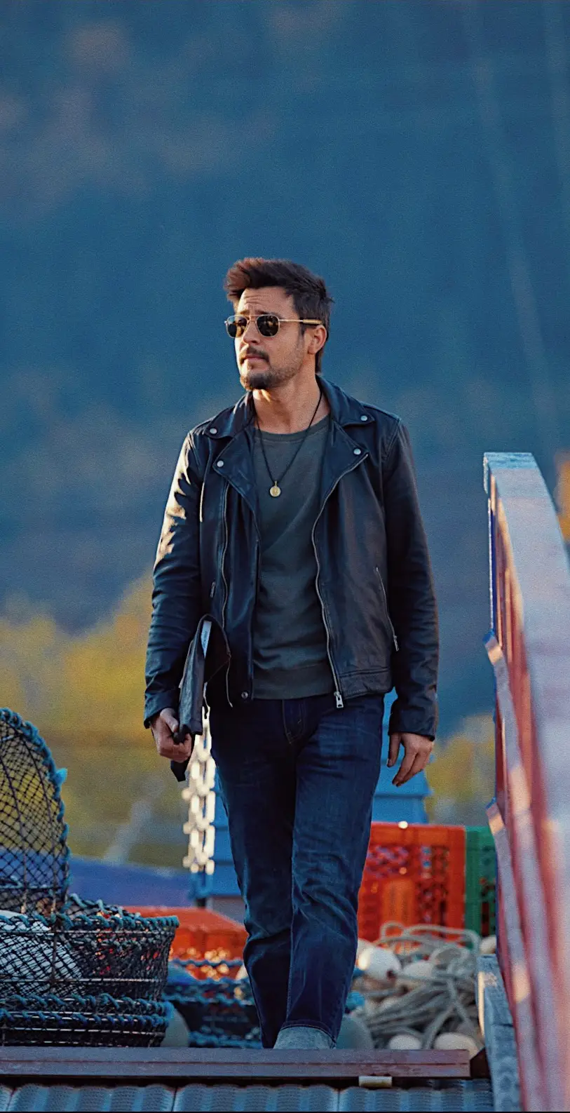 Jake. #hallmark #pictureofher #romance #romcom #tylerhynes 