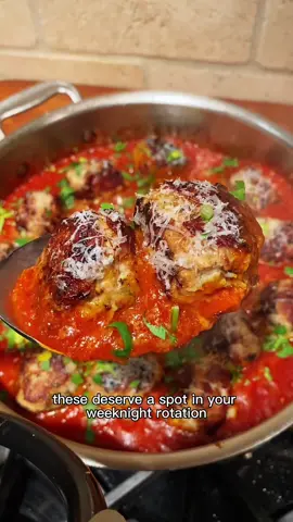 MEATBALLS 🍝 Recipe: “Turkey Meatballs in Tomato Sauce” (@NYT Cooking ) INGREDIENTS 🛒 -1/4 cup finely chopped onion  -1/2 cup breadcrumbs -1/2 tsp oregano -1/2 tsp chile flakes -1 tsp salt -1/4 chopped basil  -1/2 cup grated Parmesan  -1.5 pounds ground Turkey -1 egg -1 24 oz jar tomato sauce  . . . . . . #ryannordheimer #homemade #Recipe #nytimes #nytcooking #melissaclark #FoodPorn #FoodPhotography #meatballs #viral #Foodstagram #Foodgasm #aesthetic #satisfying #foodiesofinstagram #friedfood #EasyRecipe #dcfood #aesthetic #turkey #like4like #healthy #healthydinner #italian #pasta #100k #foodporn