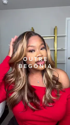 One of my all time favorites by #outrehair Begonia is that gworllll. #syntheticwig #syntheticwiginstall 
