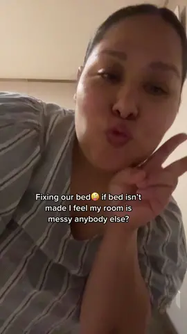 Just a little of my day as a SAHM🖤