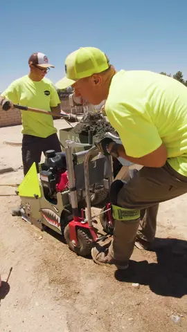 BRUNT WORKWEAR.  #concretecurb #construction #landscape #brunt #bruntworkwear #thetoolsyouwear #fatherson #SmallBusiness