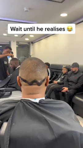 Uncle is ready 🤣🤣  #barber #haircut #fyp #viral 