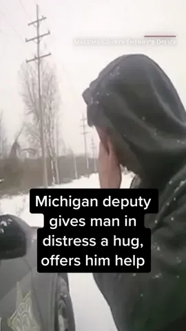 A Michigan deputy asked a man in distress what he could do to help. His response? Simply a hug. #cnn #news #fyp 