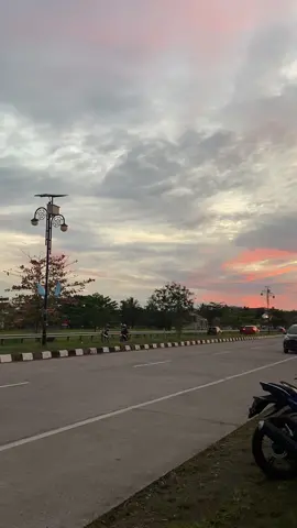 Langitnya Indah bukan  #fypシ #viral #fypage #sunset #senja #mamuju #sulba 