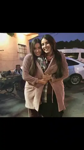 👭💕💕💕#yefazilet_lijoch #kana #kanakanatv #kanatelevision 