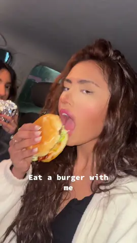 I was not ignoring her by the way lol #mukbang #burgerandfries #burgermukbang  