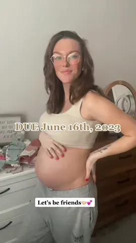 doing this again bc I want more mom friends 💕💕💕 #pregnantlife #pregnancyjourney #preggo #firsttimemom #firsttimemommy #pregnancylife #pregnant🤰 #expecting 