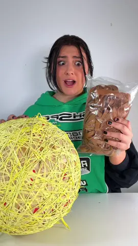 THE ELASTIC BAND BALL IS BACK BABYYYYY