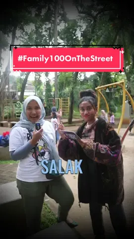 Waaah, mohon maaf yaa dibikin kaget sama Fa-Min🤭. Tapi seru banget niih #Family100OnTheStreet, ngajak Keluarga Indonesia langsung main dan jawab pertanyaan-pertanyaan survei ON THE SPOT🤩🙌🏻. Kalau kalian yang Fa-Min tanya, apa aja niih jawaban kalian? @MNCTV @fremantle Indonesia #Family100Indonesia #Family100 #Family100MNCTV#FamilyFeud 