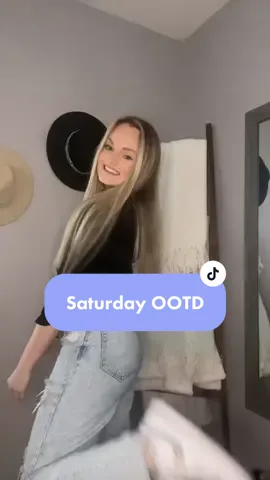 Have a happy Saturday!! What are yall doing today?🫶🏼 #youngmom #MomsofTikTok #OOTD #saturdayootd #outfitideas #outfitoftheday #saturdayvibes #momsunder25 #grwm #outfits #outfit #haveagoodday 