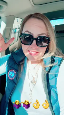Para lo que me importa que hablen de mi a mi espalda, ahí también tengo ojos y oídos ok 💁‍♀️💁‍♀️🤪🤪😘😘