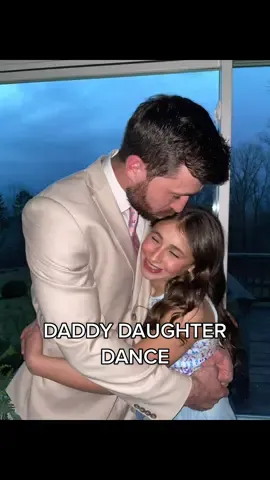 Gosh they grow up fast 😭 #daddydaugther #daddydaughterdance #grwus 