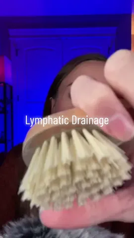 Draining your lymph nodes 👍🏼 #asmr #asmrsounds #asmrvideo #asmrroleplay #asmrfacebrushing #fyp 