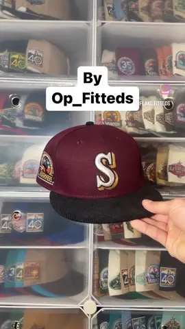 Rate this Good Crown👑🍷 . . #fitted #newera #neweracap #newerahats #hatclub #cap #baseballcap #fittedhats #fittedcap #5950 #59fifty #MLB #fitteds #fotd 