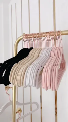 50 Pack Non-Slip Velvet Hanger Premium Rosegold #SmallBusiness #hangers 