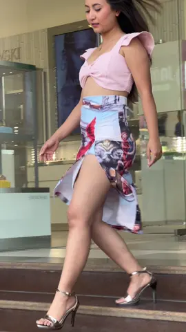 Pretty girl walk like this ❤️‍🔥#fyp #foryou #trending #tiktok 