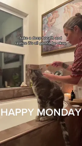 happy monday 🤍 #CleanTok #cleaning #sundayroutine #sundayscaries #selflove 