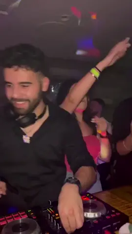 Persians run LA                                    #persian #persianparty #amirtataloo #deejay #iran 