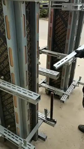 Cool mechanism