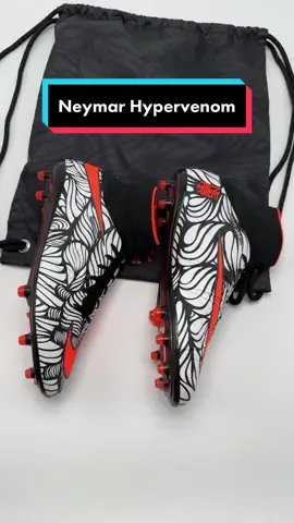 Neymar Hypervenom Phantom II⚪️🔴⚫️ #Soccer #neymar #neymarjr #soccercleats #footballboots #brazil #hypervenomphantom #hypervenomphinish #neymarcleats #nikemercurial #workout #championsleague 