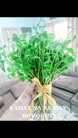 LAHAT NA BA MAY BOUQUET? 💐😋 #bouquet #flower #flowers #ValentinesDay #valentines #fun #funny #kangkong #crispykangkong #fyp #foryoupage #fypシ #viral #trend #fypspotted #valentinesdaygift #kangkongbouqet 